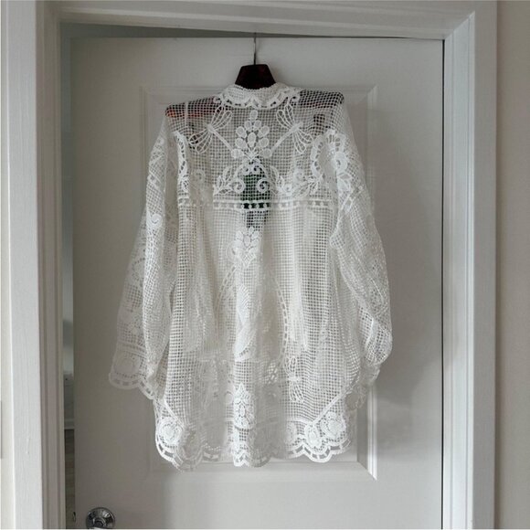 Farm rio: Off-White Swan Lake Guipure Shirt - Picture 7 of 7